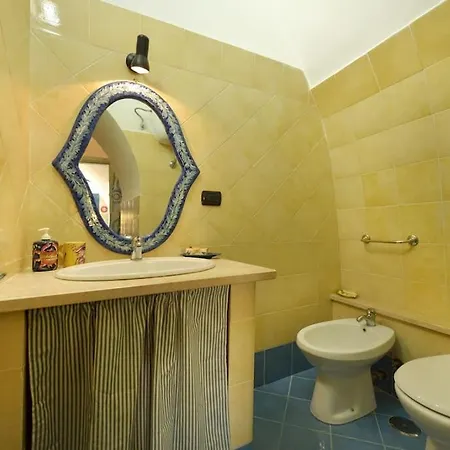 Grazioso Vista Mare Apartament *