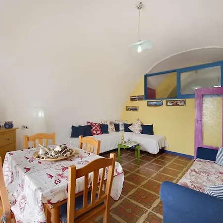 Grazioso Vista Mare Apartament Procida